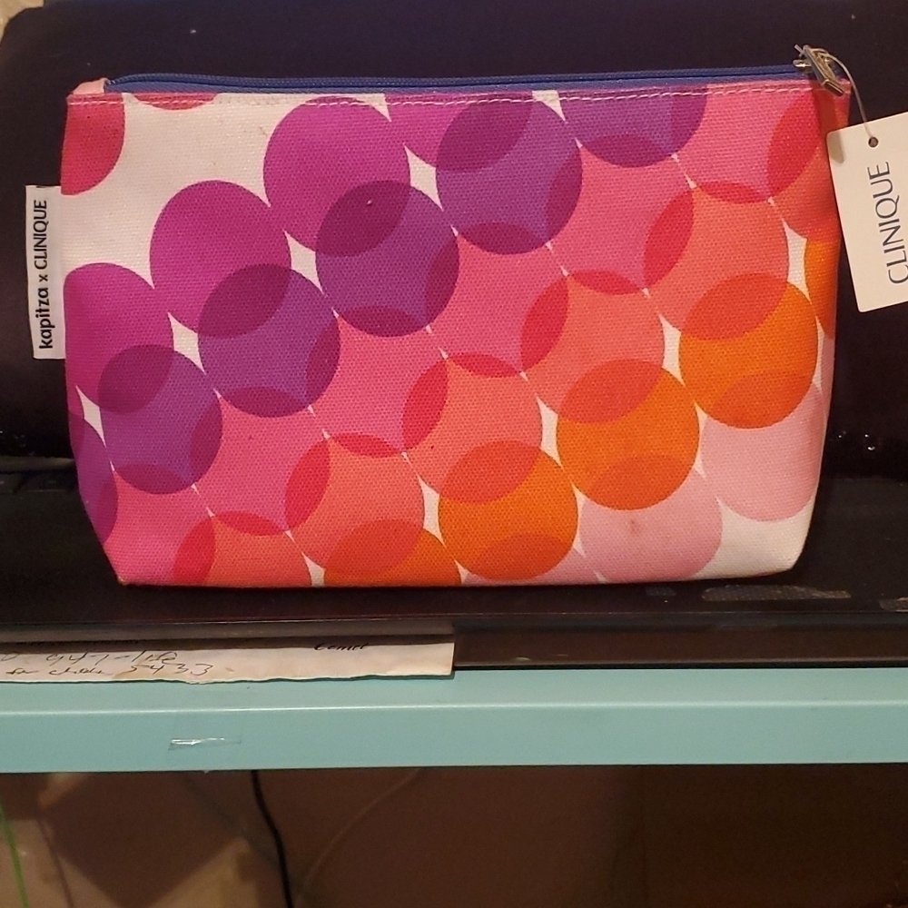 Clinique Kapitza Cosmetic Bag Large New With Tag